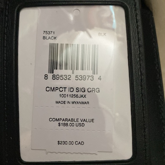 Men’s Wallet - 3 in 1 wallet in embossed signature leather - Picture 7 of 7